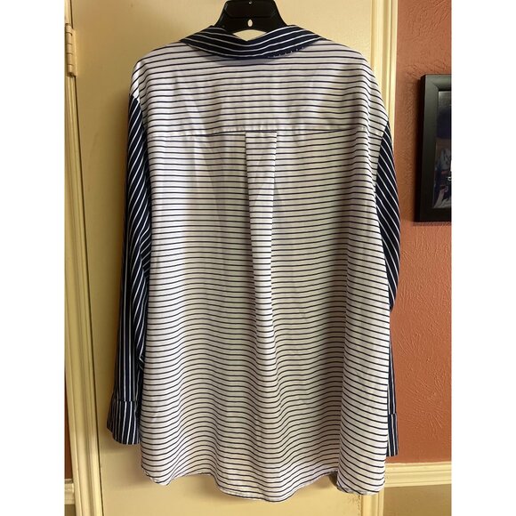Lane Bryant Navy & White Striped Button-Up Shirt Size 26/28 Polyester - Picture 6 of 6